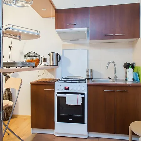 Shortstaypoland Graniczna * Varsó